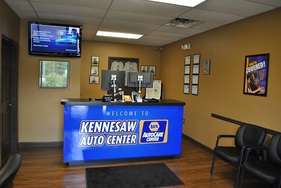 Front Desk | Kennesaw Auto Center